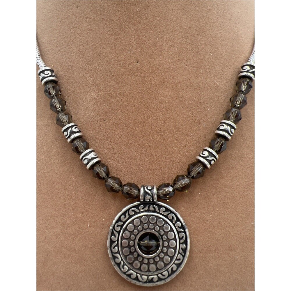 BRIGHTON Necklace Silver Circle Pendant Gray Facet Sparkling Beads Geometric Adj